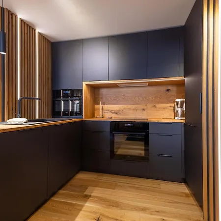 Apartment Avec Grande Terrasse